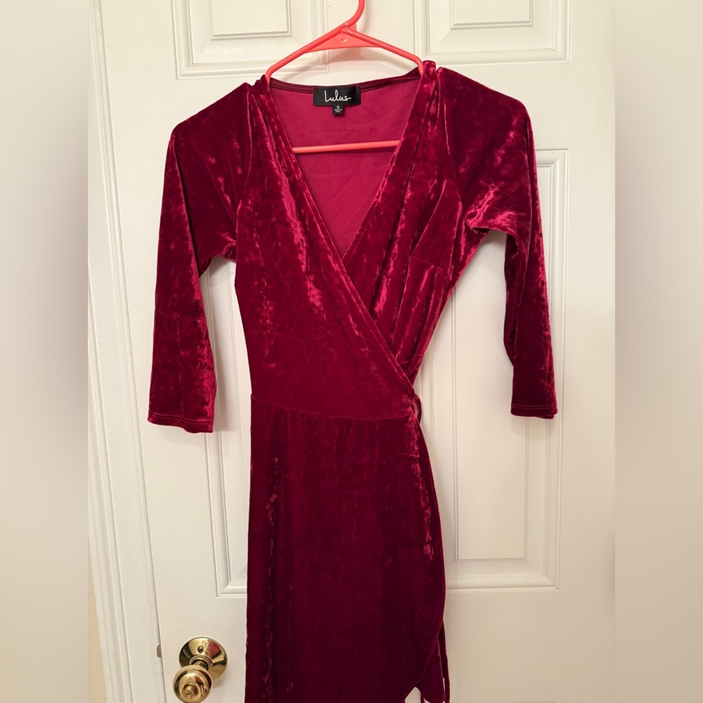 Lulu's Burgundy Velvet Long Sleeve Dress